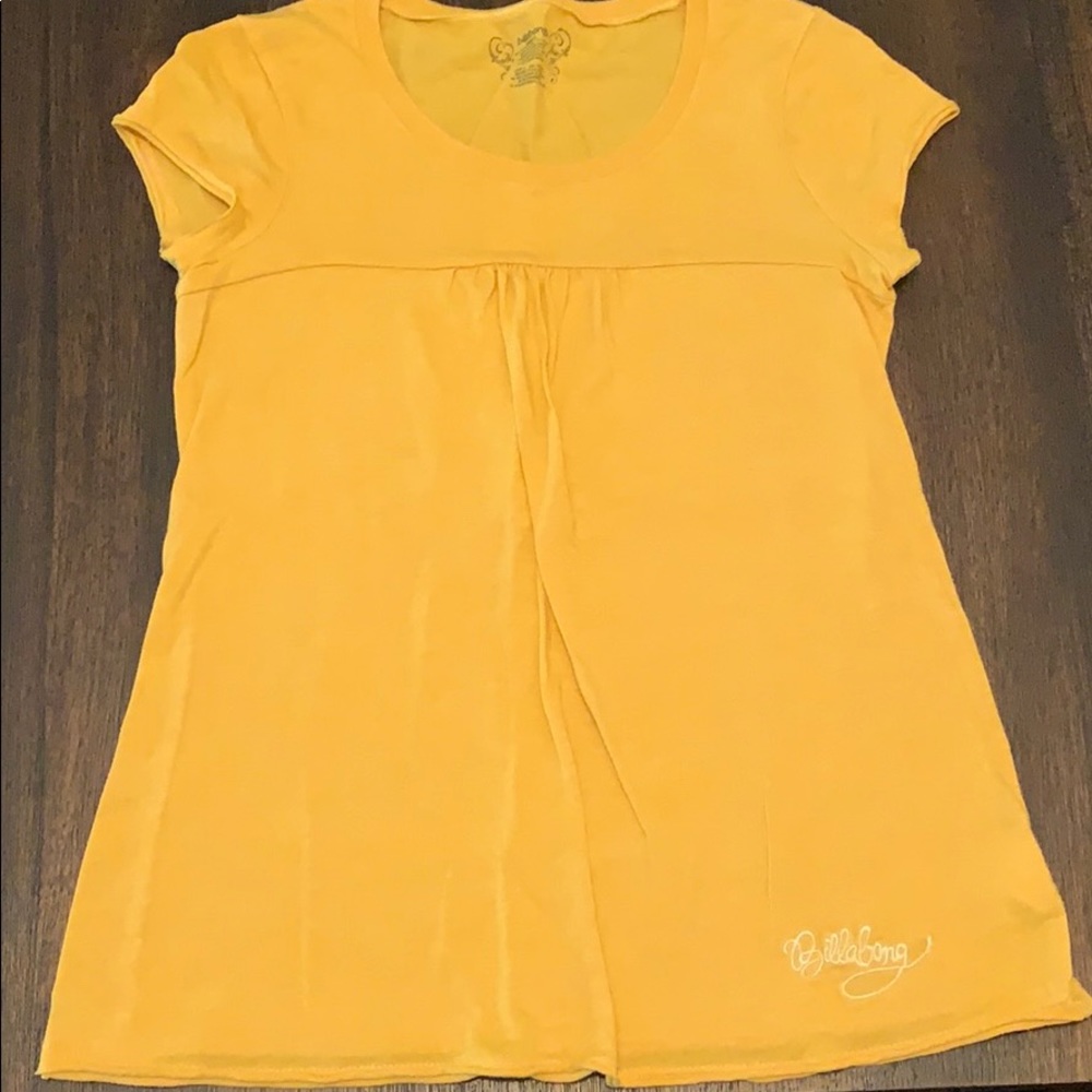Billabong short sleeved top